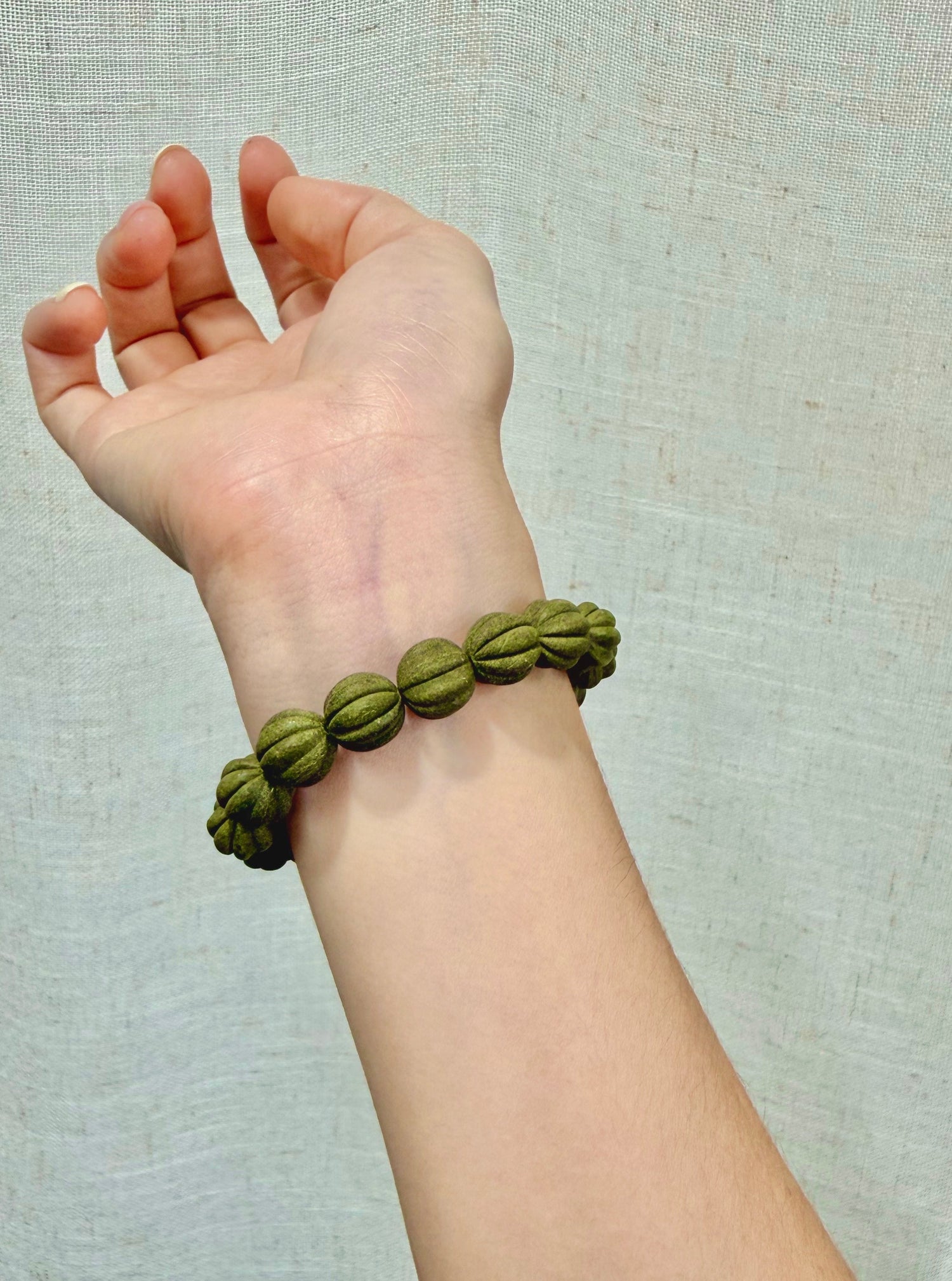 What Are Incense Beads? A Beginner’s Guide to Wearable Botanical Scent